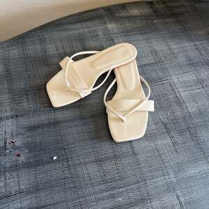 JMGXY Tan Flat Square Toe Slide Sandals